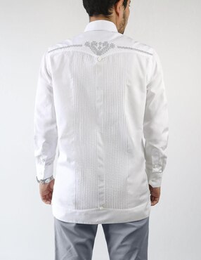 Guayabera manga larga Maauad para hombre