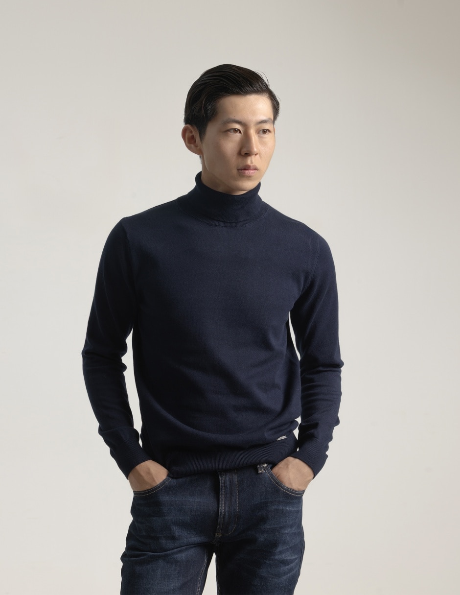 Suéter cuello tortuga para hombre