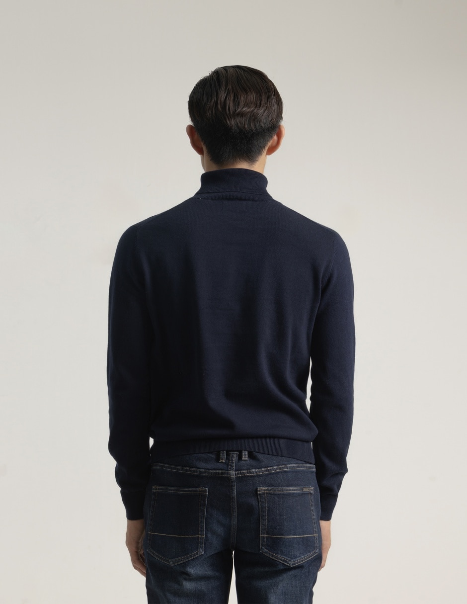 Suéter cuello tortuga para hombre 4